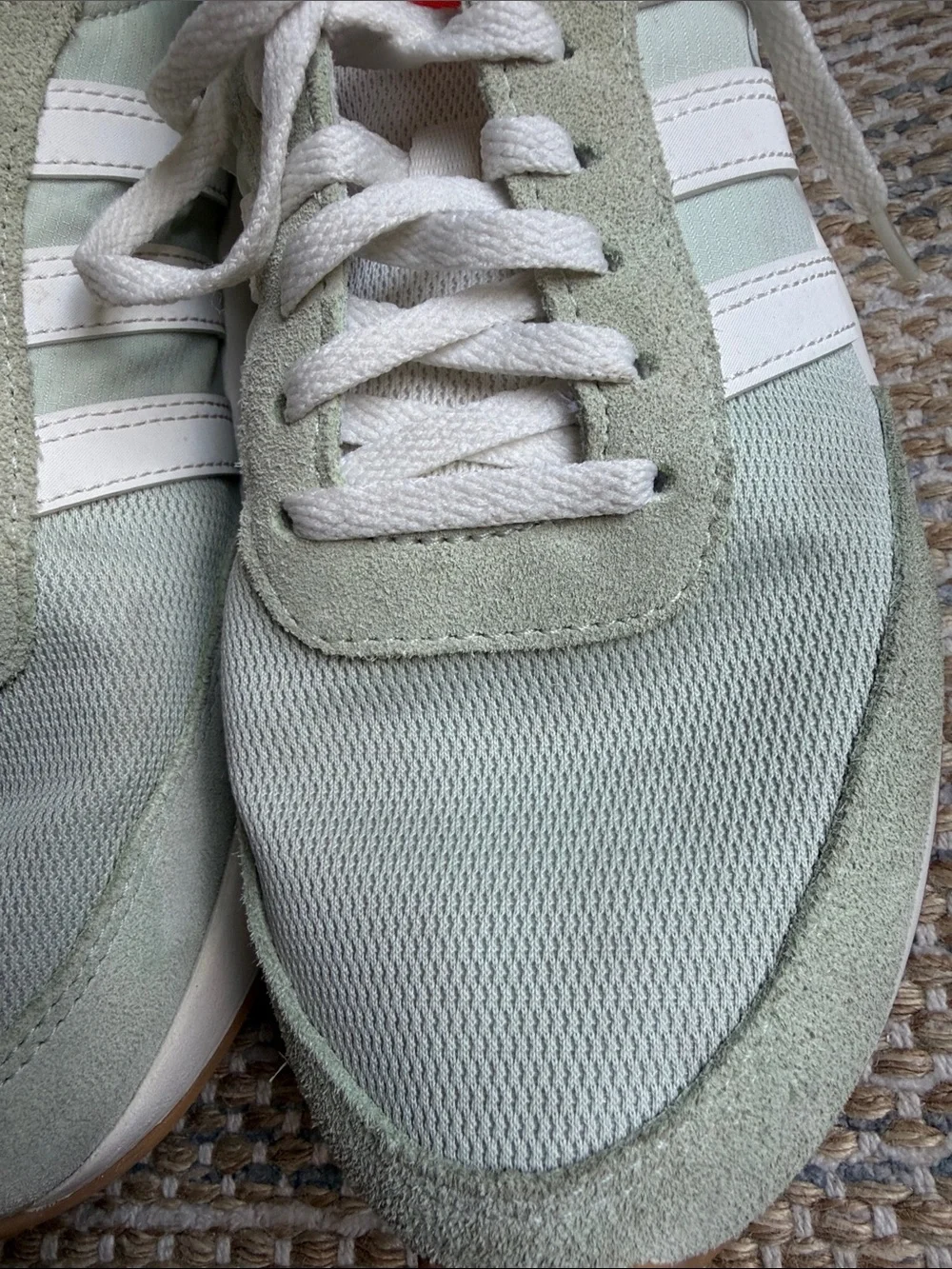Adidas Run 70s Sneakers in Linen Green/Cloud White. Size:8.5